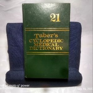 Medical encyclopedia dictionary book